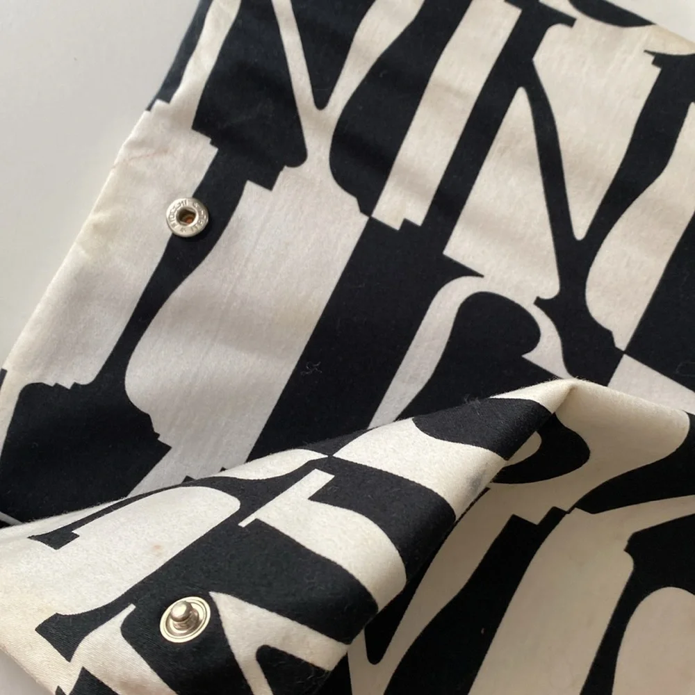 Armani Jeans Bag - Picture 11 of 15